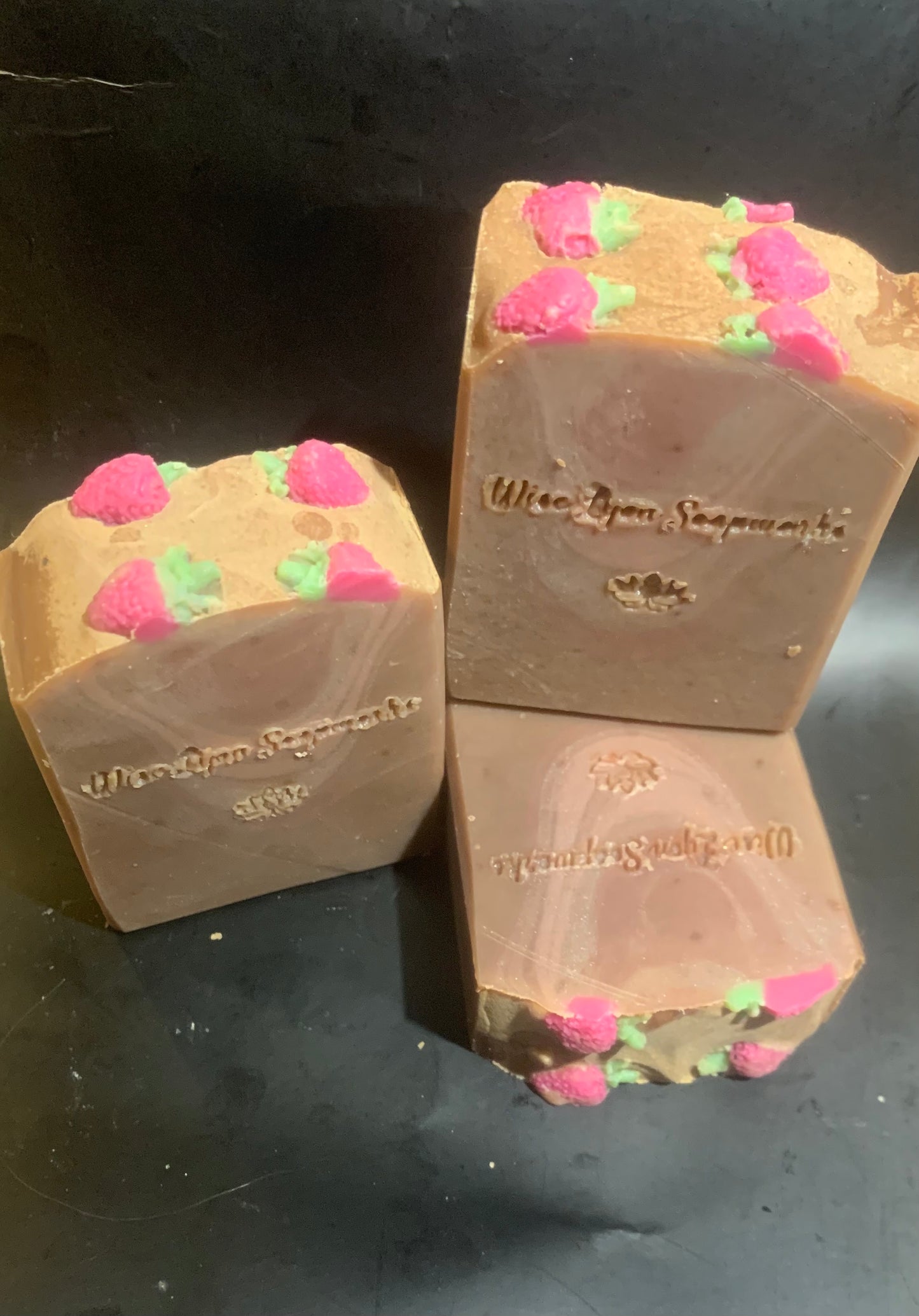 Pink Champagne scented natural hemp soap - Wiselyonsoapworks